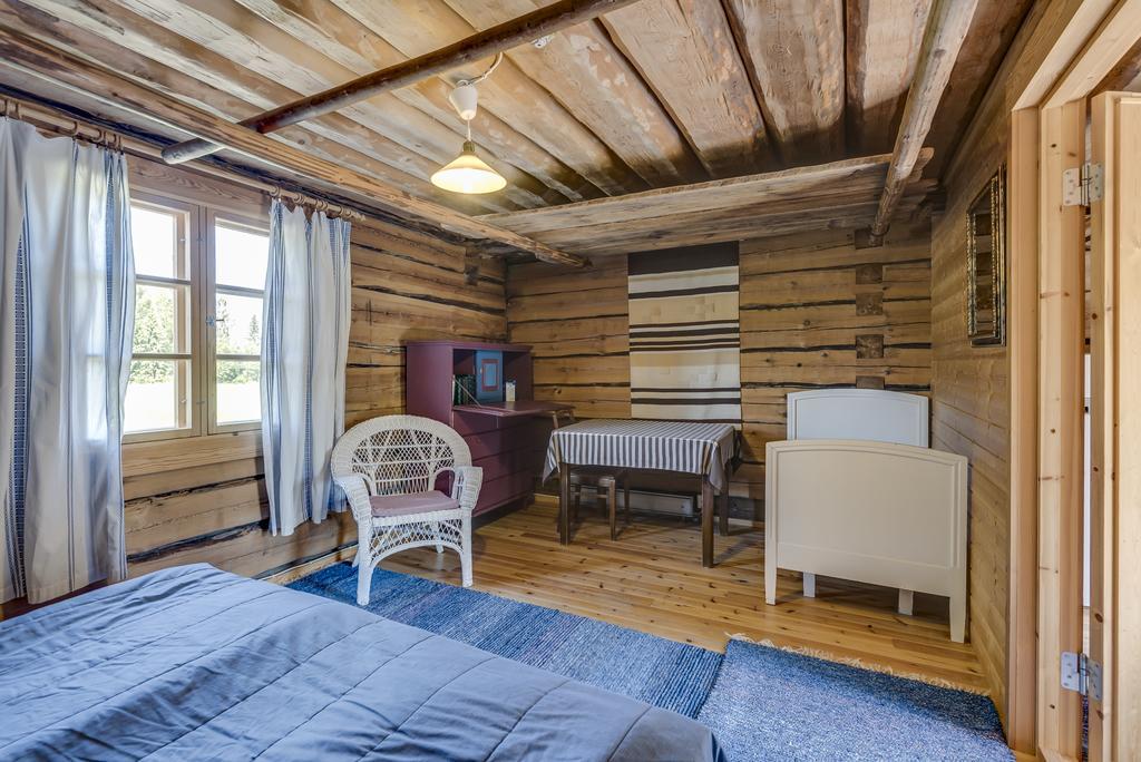 Hyvoelaen Talo Bed & Breakfast Ahtari Room photo