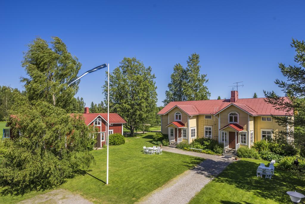 Hyvoelaen Talo Bed & Breakfast Ahtari Exterior photo